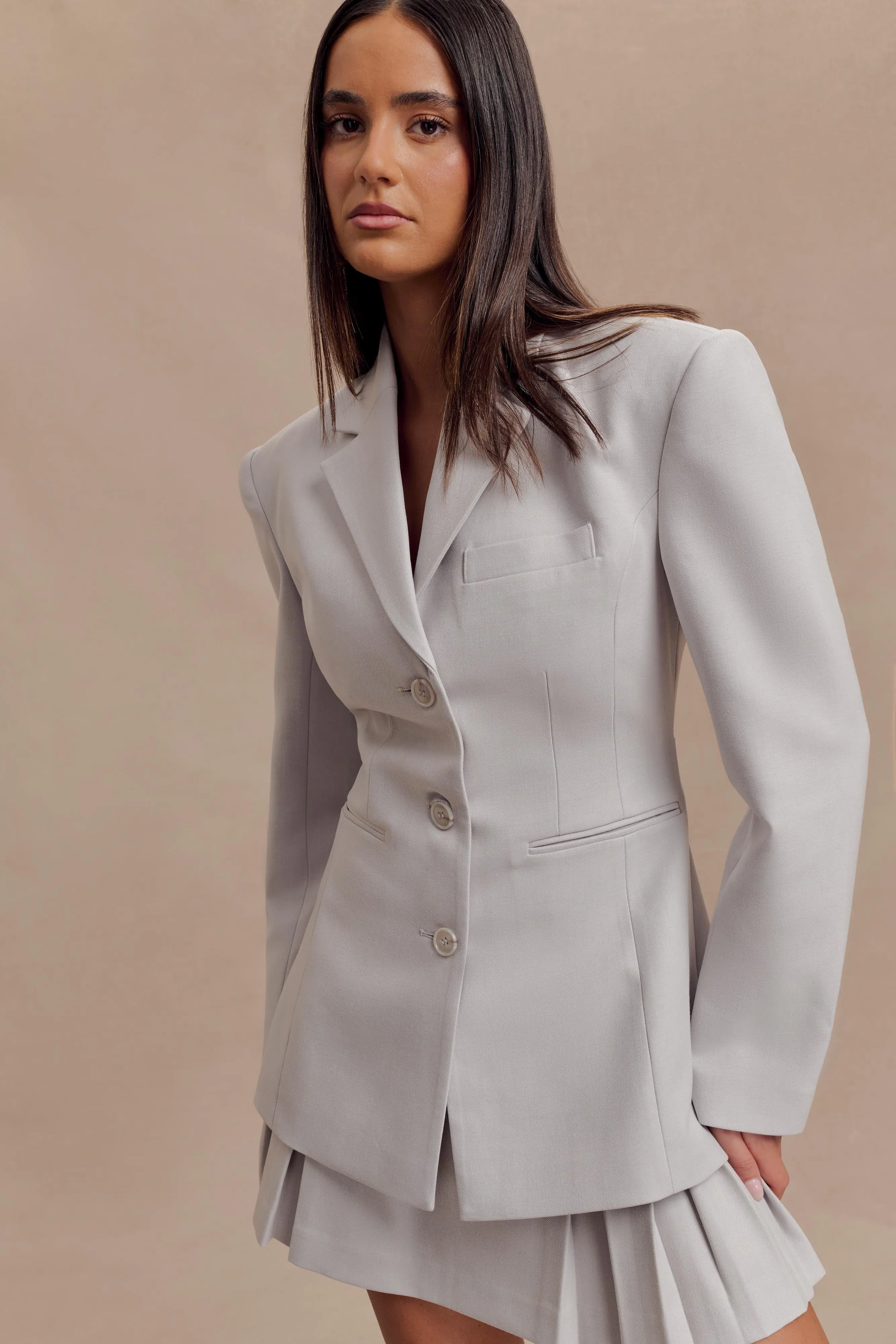 Stylish Grey Cinched Blazer for a Tailored Look