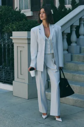 Stylish Grey Cinched Blazer for a Tailored Look