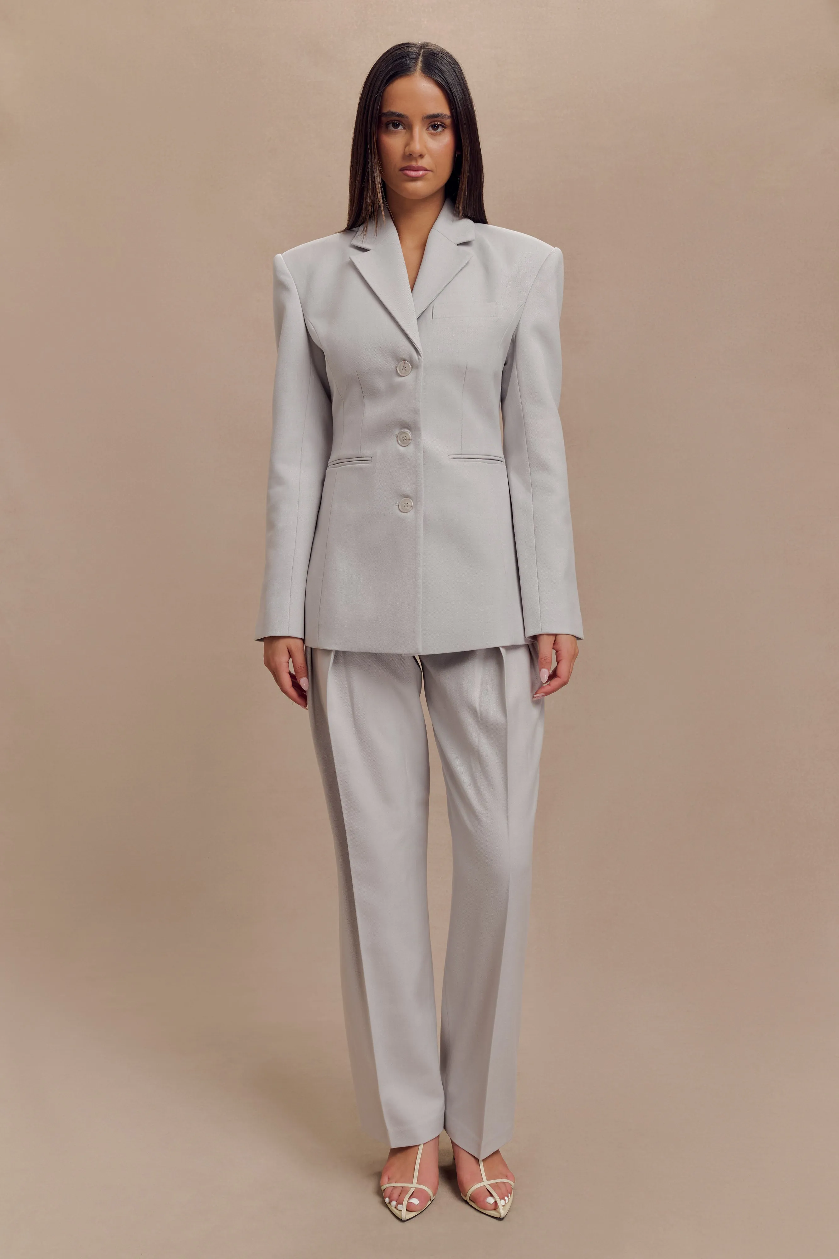 Stylish Grey Cinched Blazer for a Tailored Look