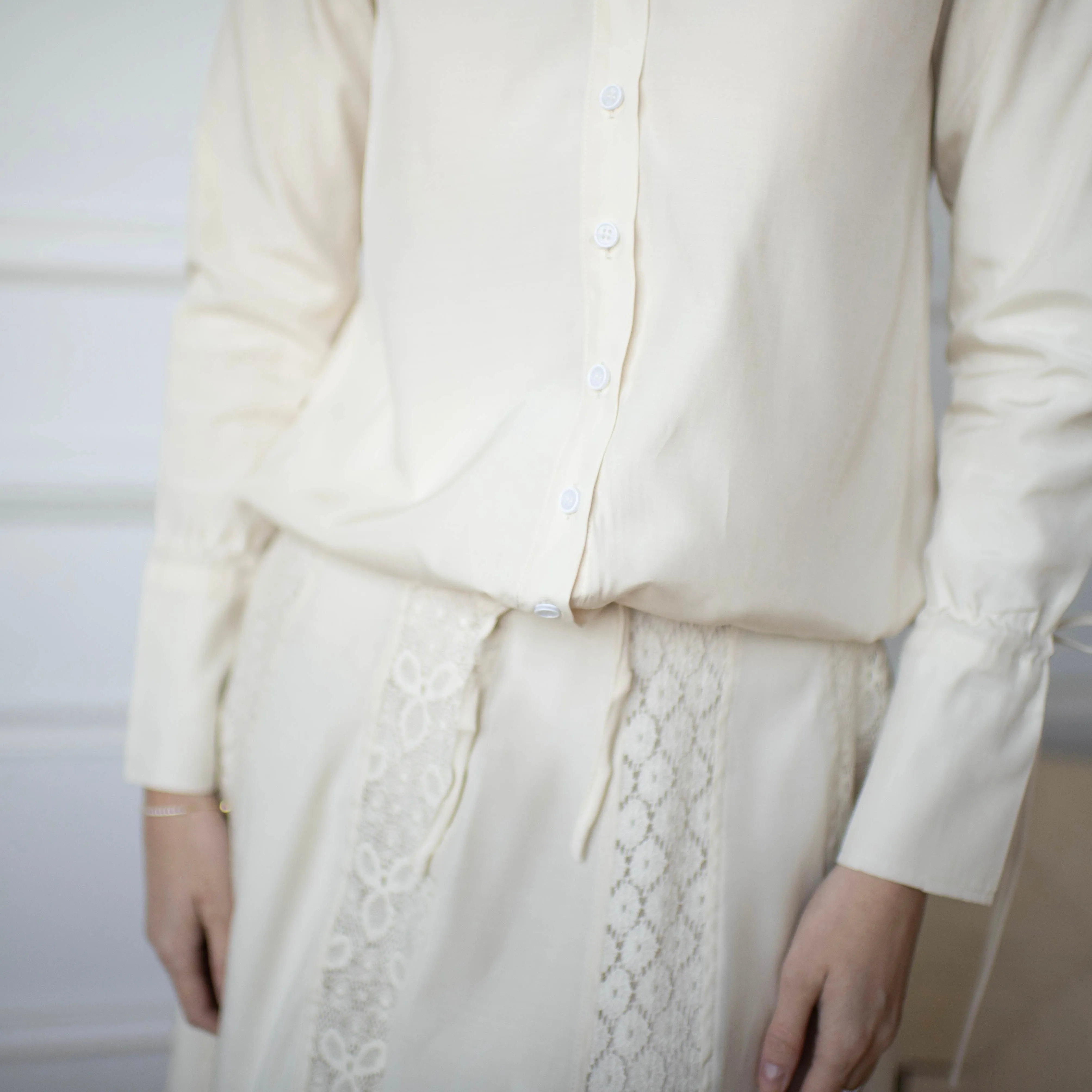 Lace Panel Skirt | Cream [Final Sale]